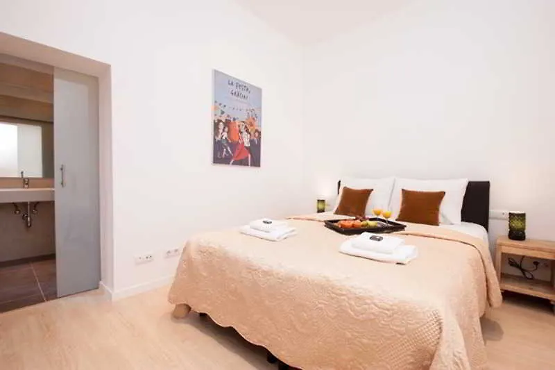 Short Stay Group Gracia Serviced Apartments Barcelona