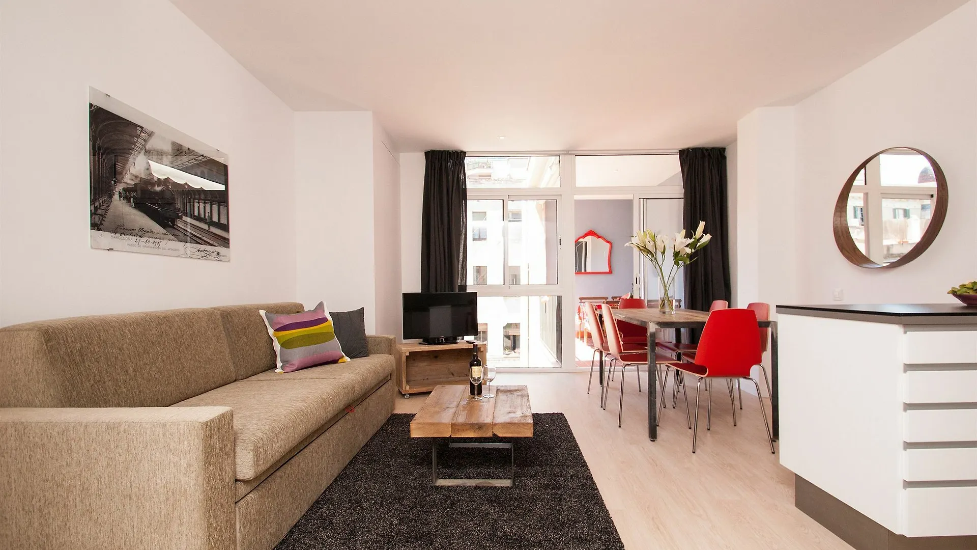 Short Stay Group Gracia Serviced Apartments Barcelona 0*,